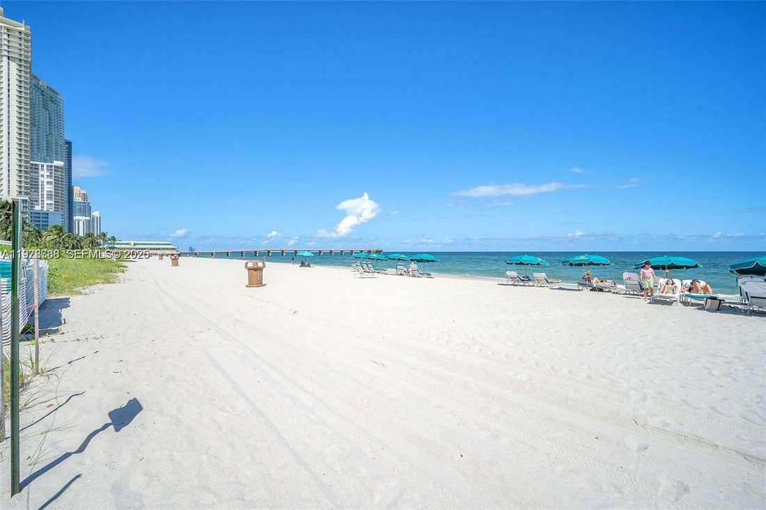 Eigentumswohnung in Sunny Isles Beach, Florida, Vereinigte Staaten 2 - 17376019