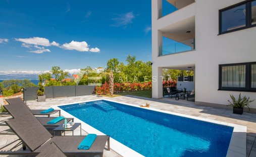 Apartment in Malinska, Primorje-Gorski Kotar County, Croatia 1