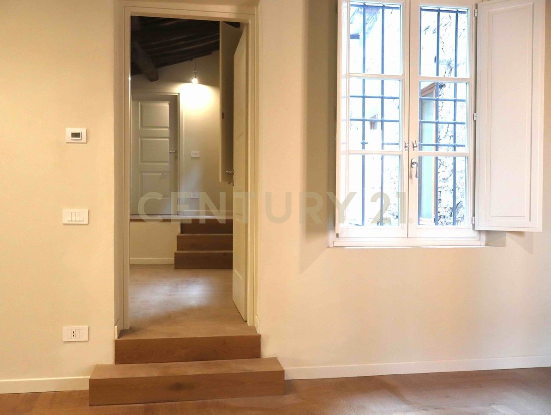 Apartment in Historic Center, Lucca, Tuscany 1 - 17375466