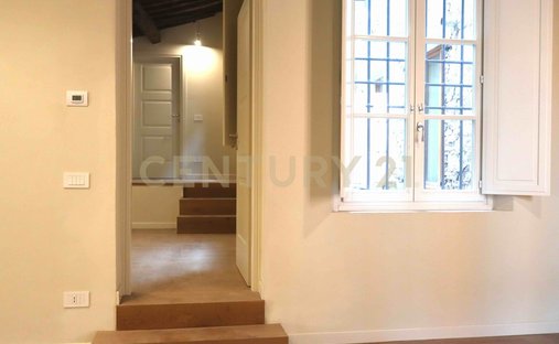 Apartment in Historic Center, Lucca, Tuscany 1