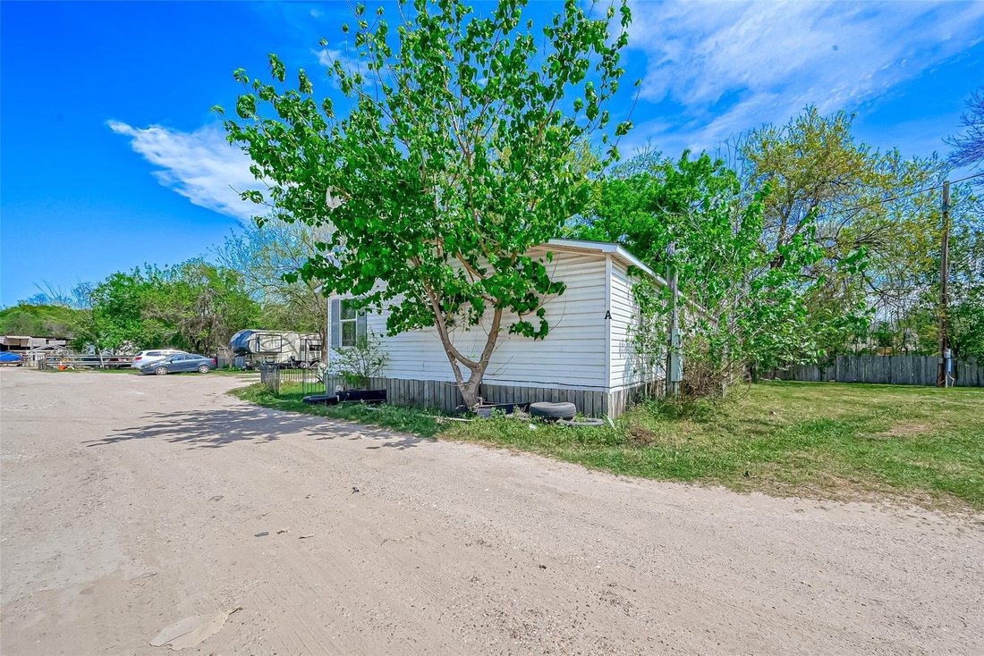 Houston, Texas, United States 5 - 16508526