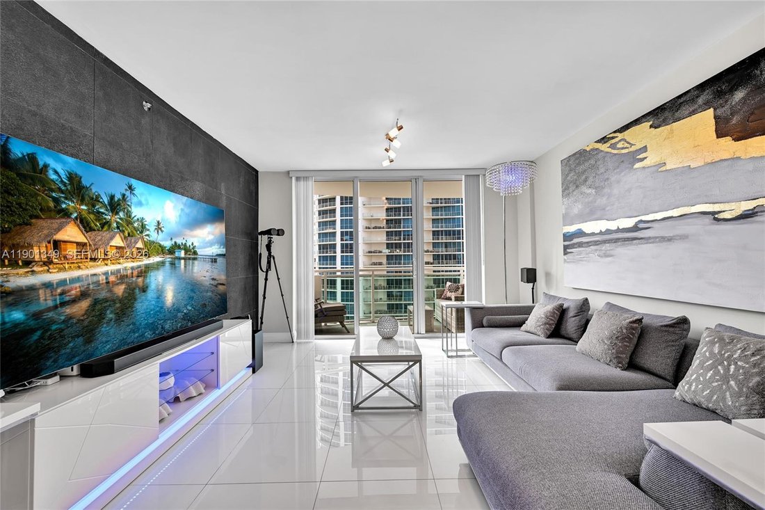 Condo in Hollywood, Florida, United States 2 - 17203379