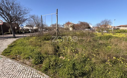 Land in Sao Domingos de Rana, Lisbon, Portugal 1