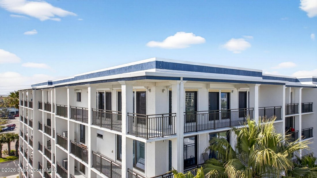 Condo in Cocoa Beach, Florida, United States 4 - 17356368