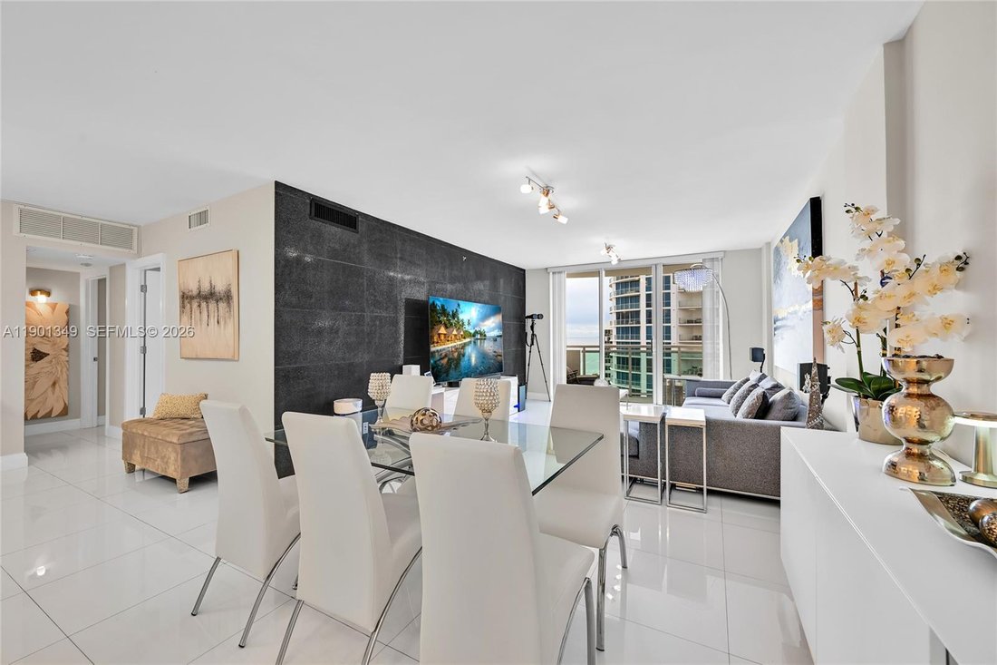 Condo in Hollywood, Florida, United States 5 - 17203379