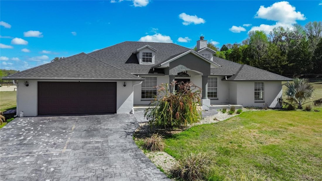 Farm Ranch in Reddick, Florida, United States 1 - 17376254