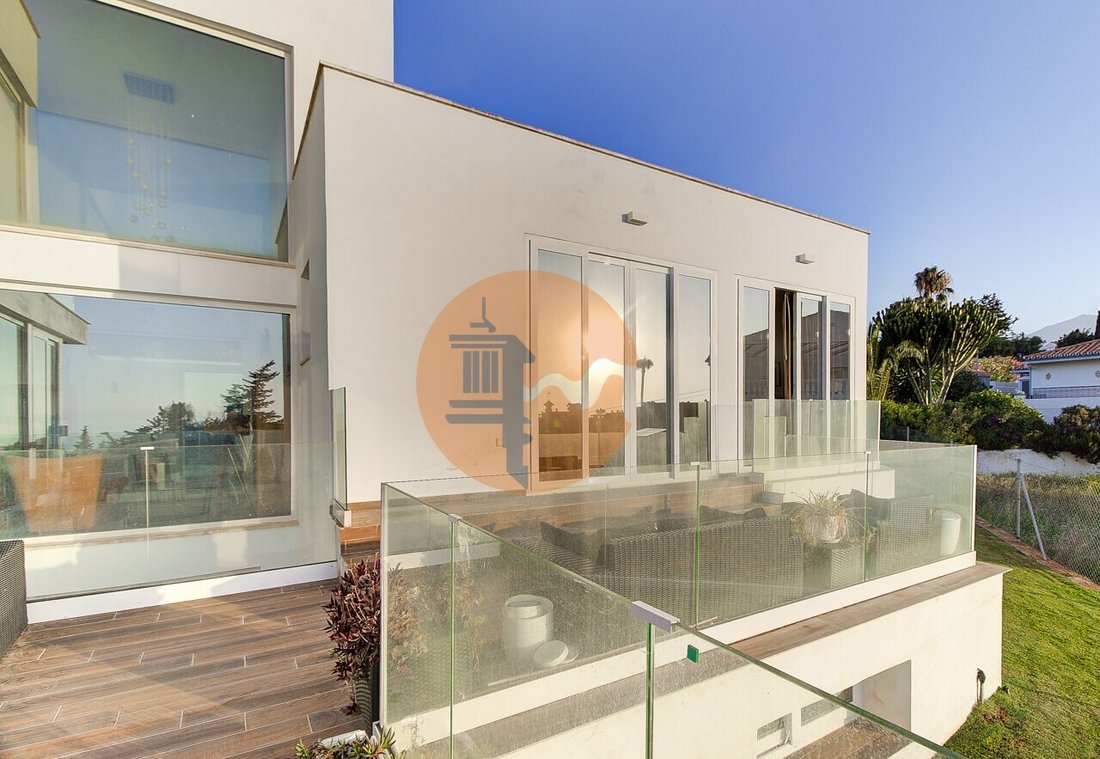 House in Buenas Noches, Estepona, Spain 5 - 15985177