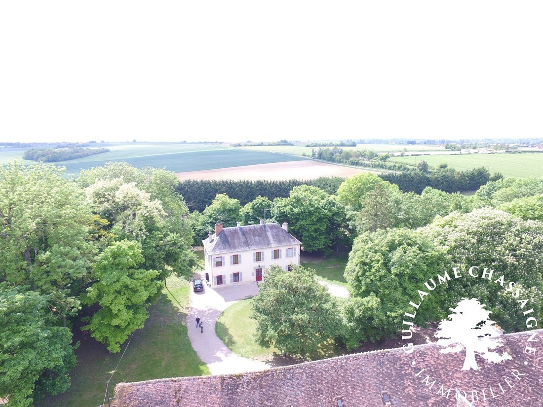 House in Bourges, Centre-Val de Loire, France 1 - 17378077