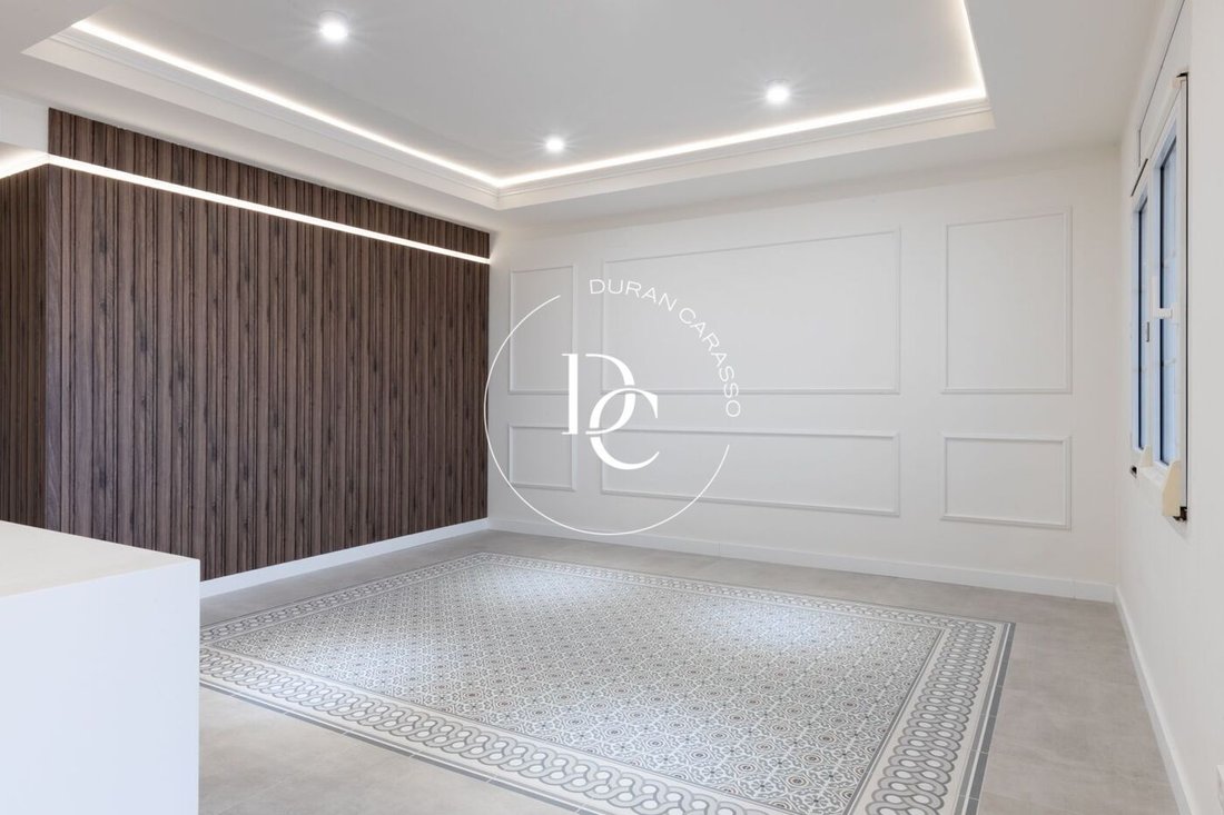 Penthouse in Eixample, Barcelona, Spain 4 - 17337328