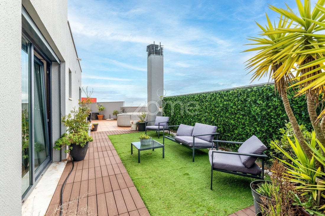 Apartment in Ramada e Canecas, Lisbon, Portugal 2 - 17377522