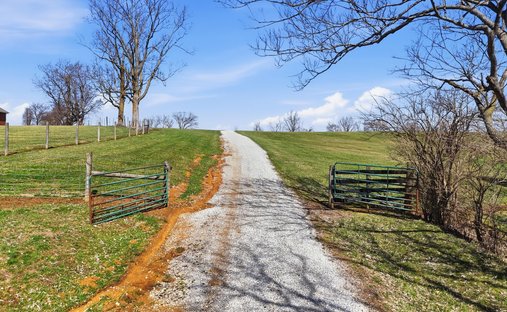 Farm Ranch in Mount Sterling, Kentucky, United States 1