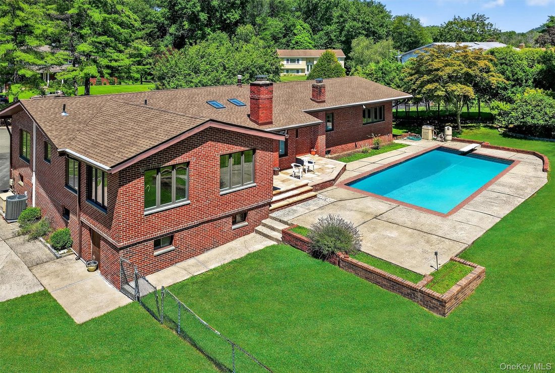 House in Congers, New York, United States 3 - 17378585