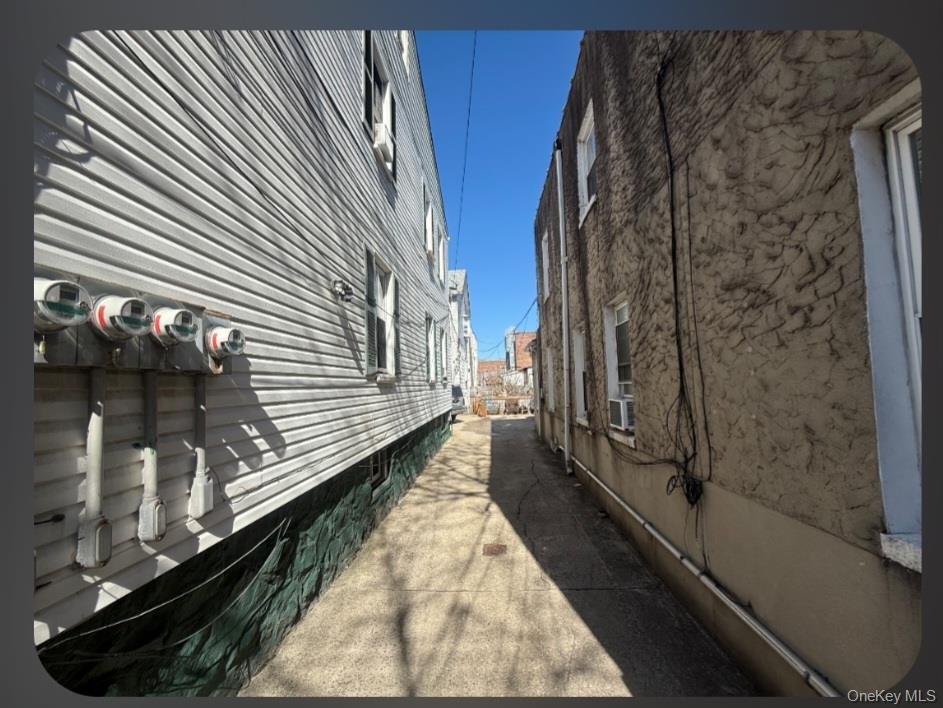 House in New York, New York, United States 3 - 16979533