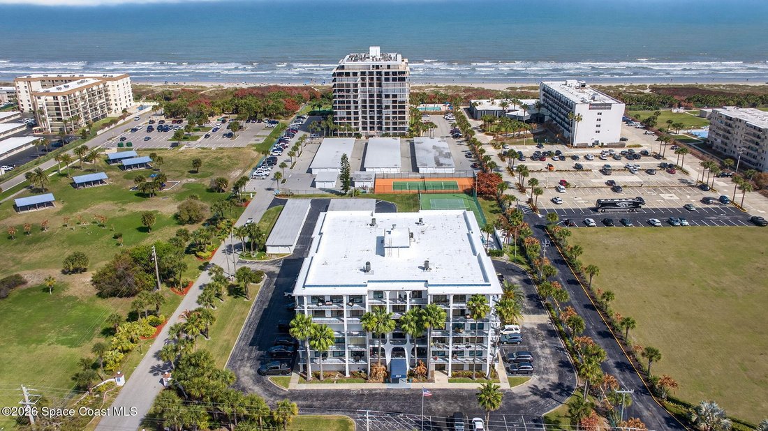 Condo in Cocoa Beach, Florida, United States 1 - 17356368
