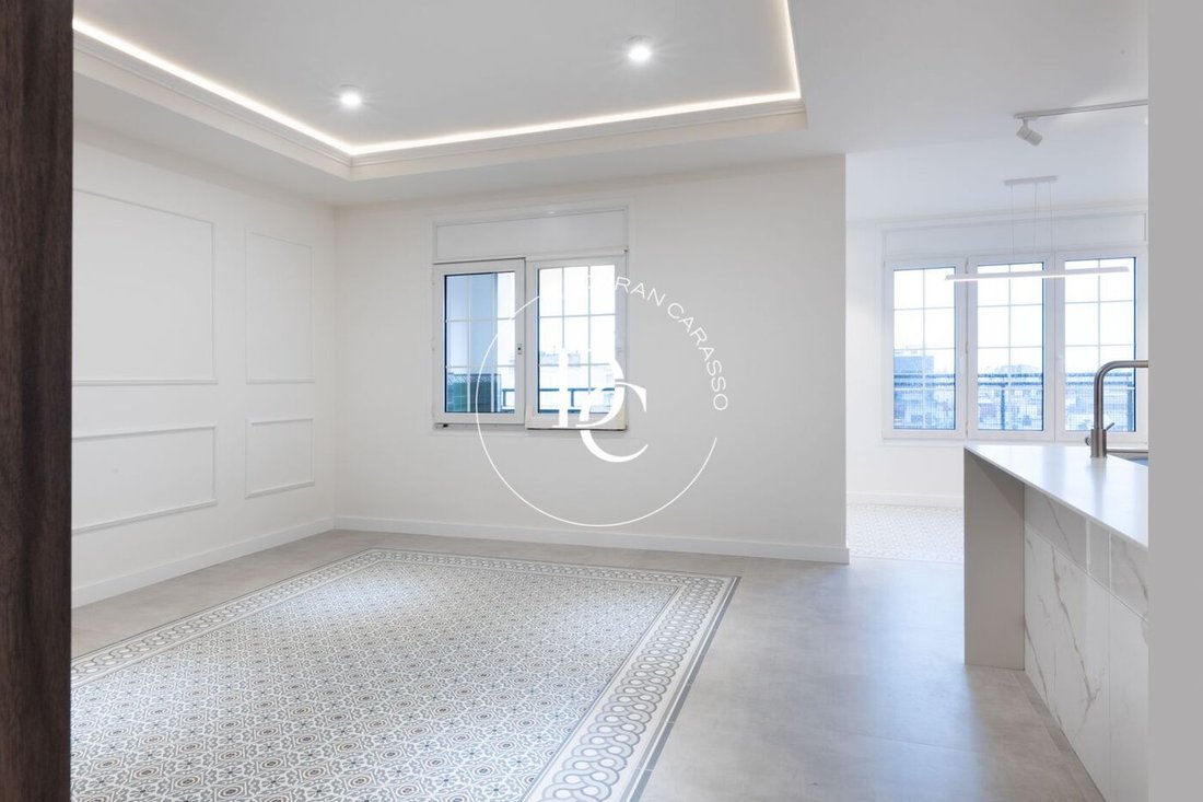 Penthouse in Eixample, Barcelona, Spain 3 - 17337328