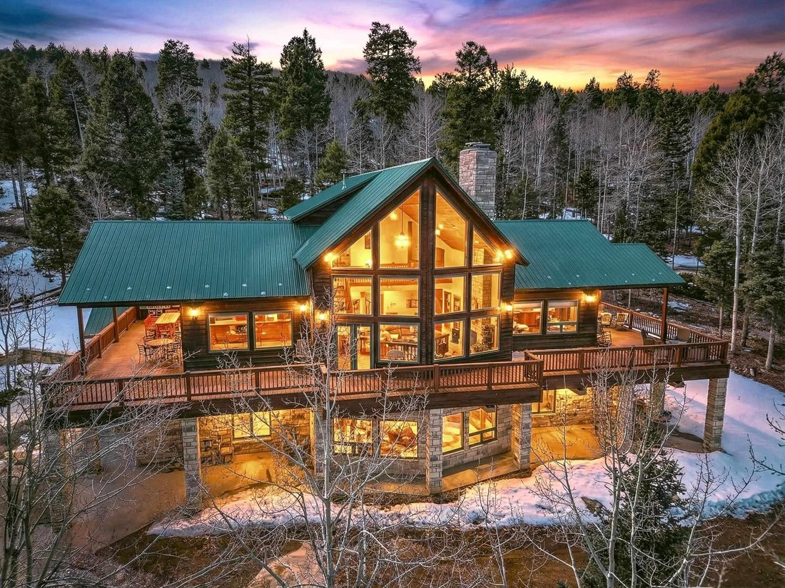 House in Taos, New Mexico, United States 1 - 17374918