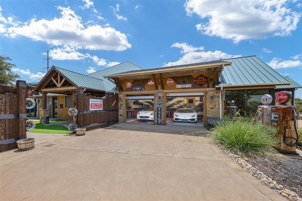 House in Keller, Texas, United States 2 - 17376742