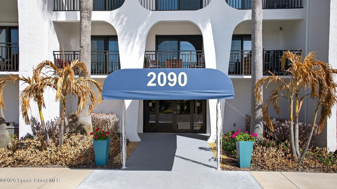 Condo in Cocoa Beach, Florida, United States 3 - 17356368