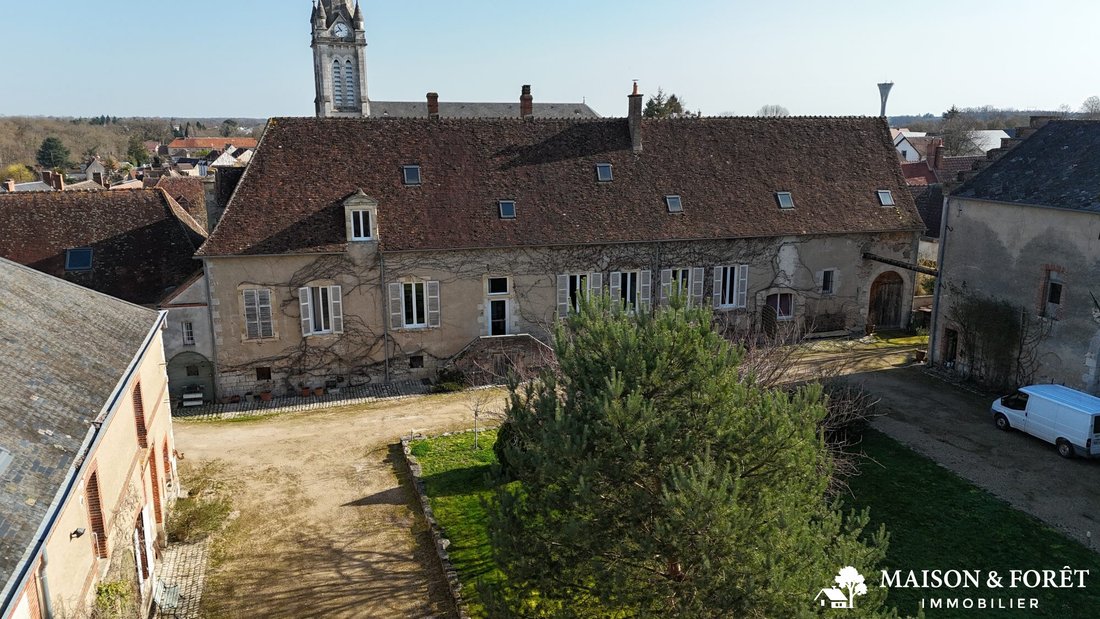 Azienda agricola a Dampierre-en-Burly, Centro, Francia 2 - 17378017