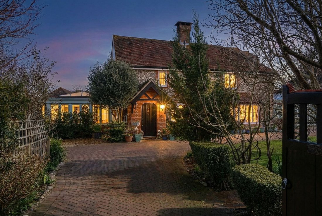 House in East Preston, England 2 - 17375533