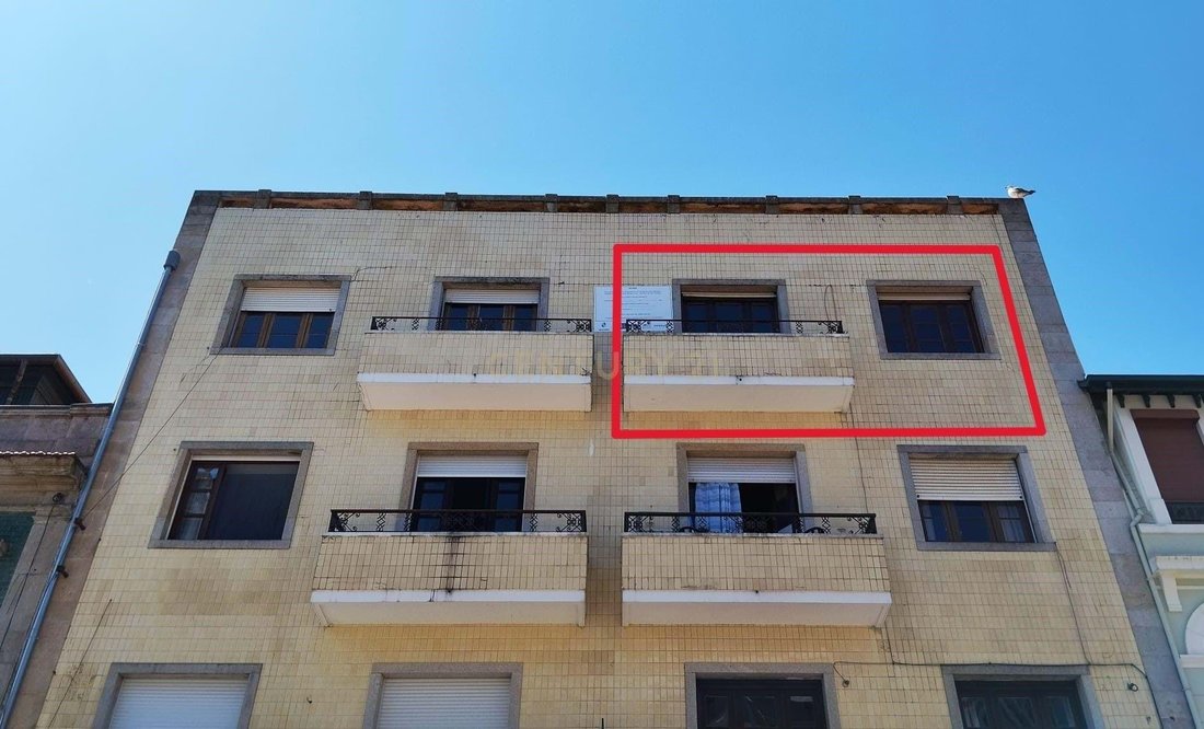 Apartment in Cedofeita, Santo Ildefonso, Se, Miragaia, Sao Nicolau e Vitoria, Porto District, Portugal 1 - 17377304