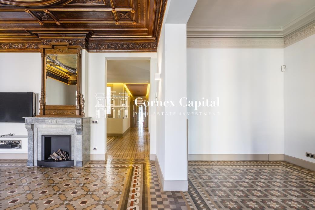 Apartment in Eixample, Barcelona, Spain 3 - 17378652