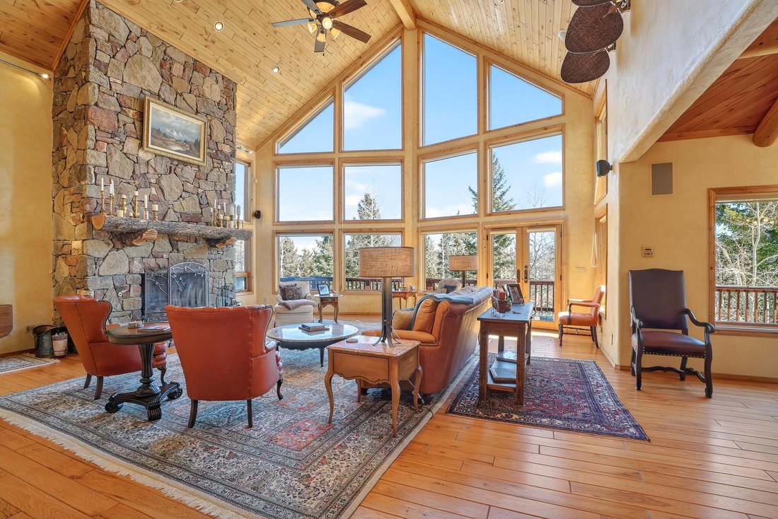 House in Taos, New Mexico, United States 3 - 17374918