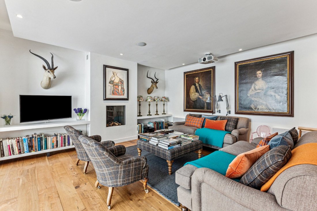 House in Primrose Hill, Camden, England 3 - 17375940