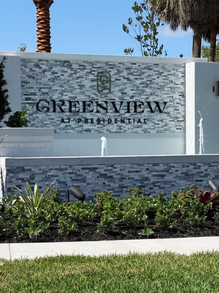 House in North Miami Beach, Florida, United States 1 - 17376023