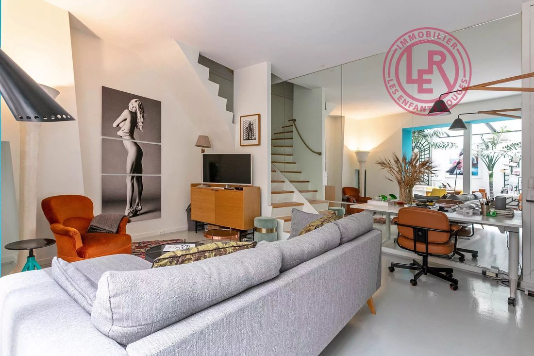 Apartment in Arsenal, Paris 4e Arrondissement, Paris 1 - 17375125