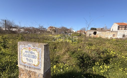 Land in Sao Domingos de Rana, Lisbon, Portugal 1