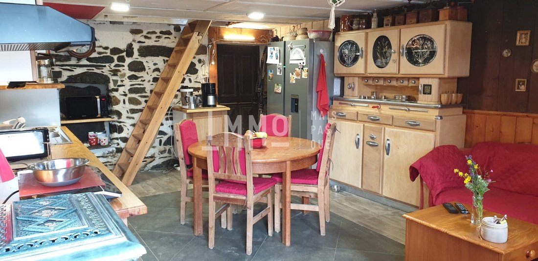 Chalet in Les Chapelles, Auvergne-Rhône-Alpes, France 5 - 17377951