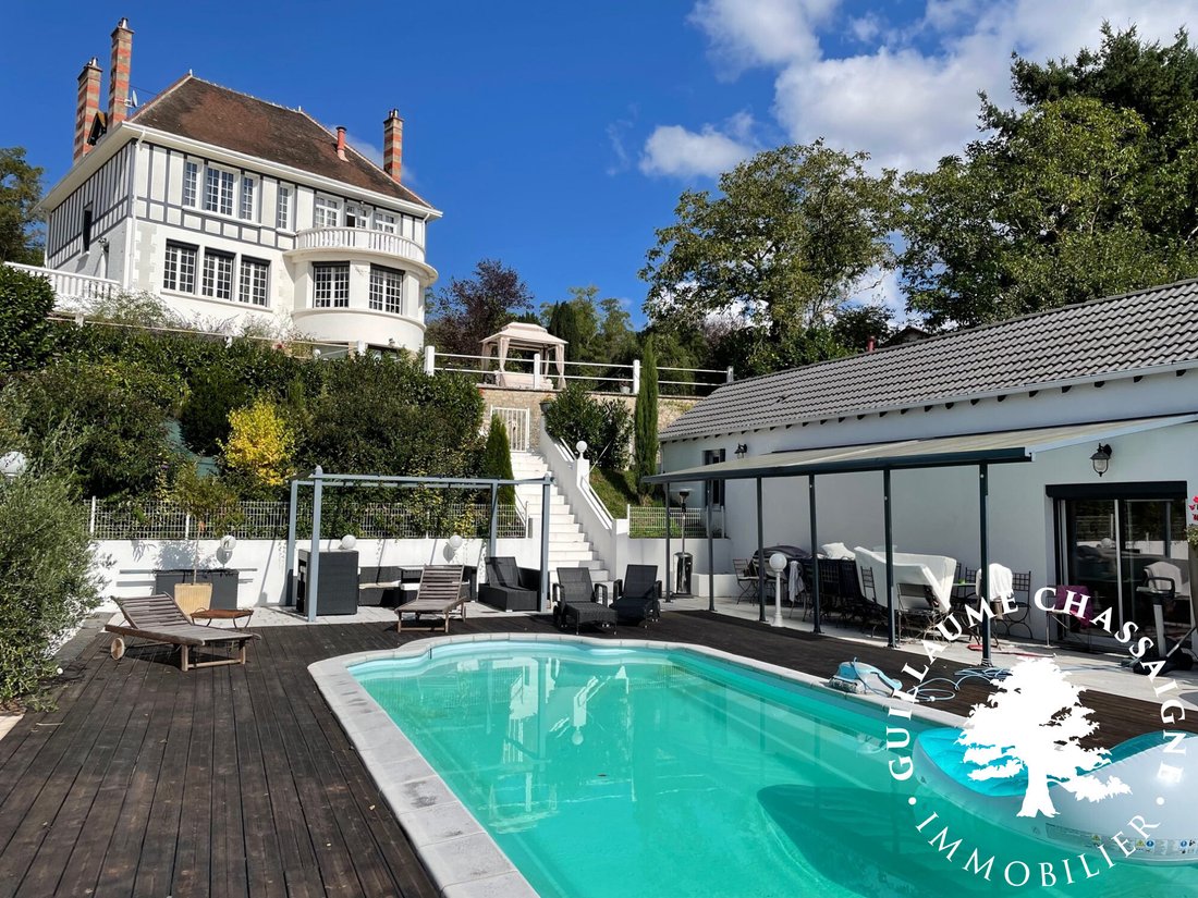 House in Périphérie du Centre Ville, Saint-Amand-Montrond, France 1 - 17378068