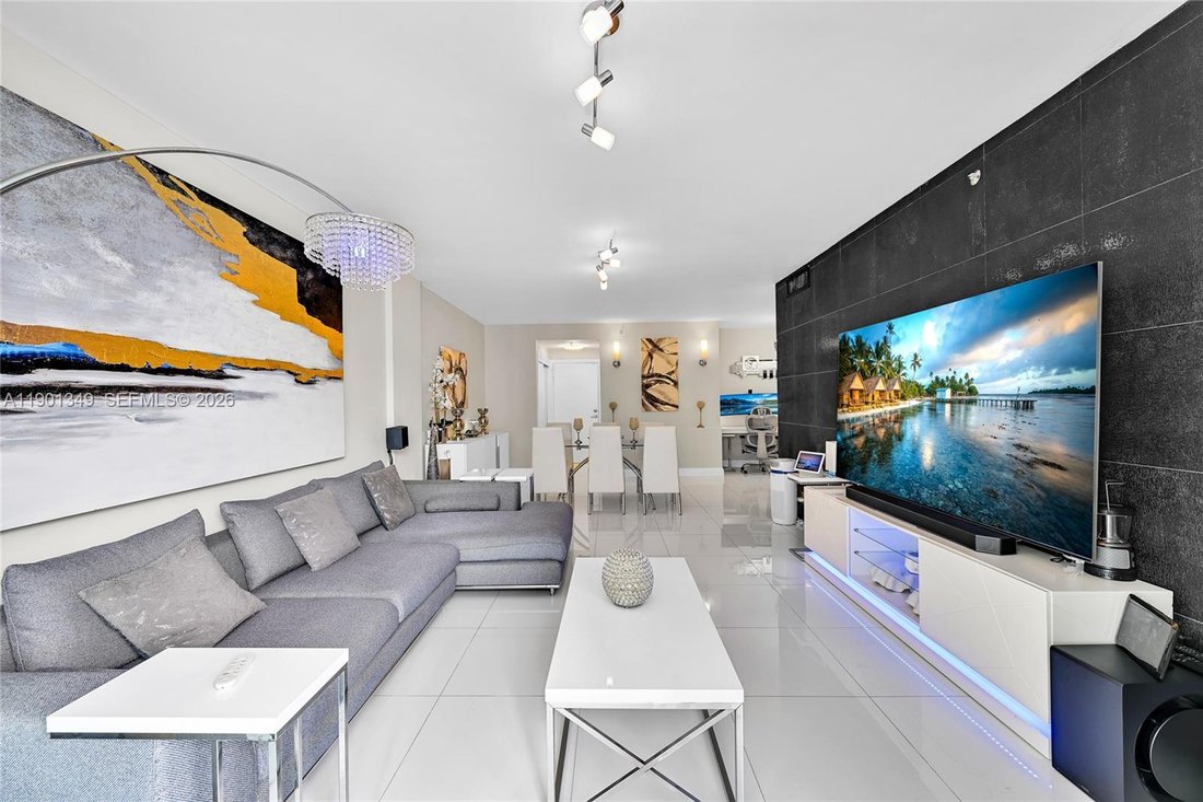 Condo in Hollywood, Florida, United States 1 - 17203379