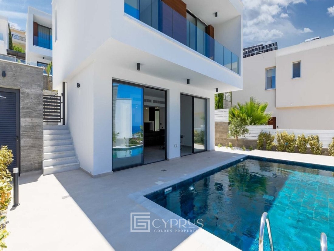 Villa in Chloraka, Paphos, Cyprus 2 - 17378189