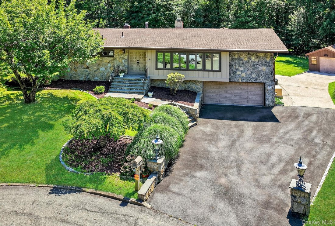 House in Congers, New York, United States 2 - 17378585