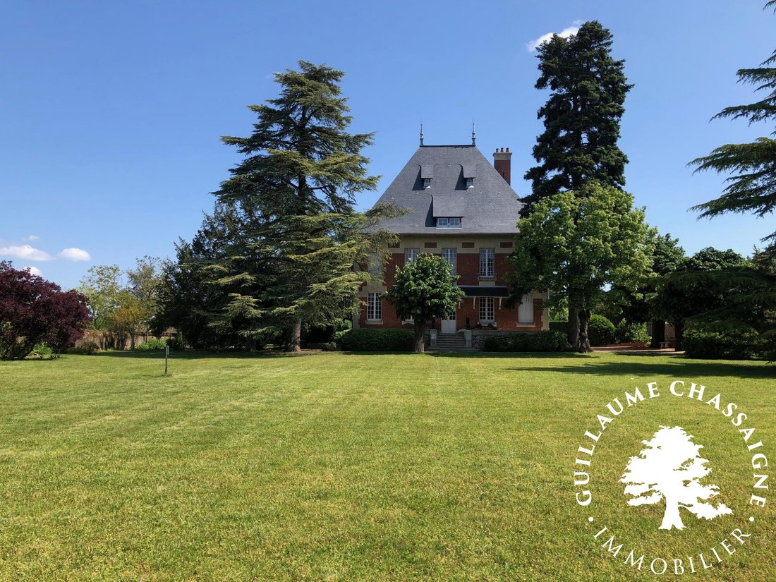 House in Bourges, Centre-Val de Loire, France 2 - 17378070