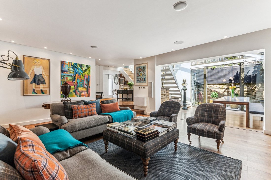 House in Primrose Hill, Camden, England 1 - 17375940
