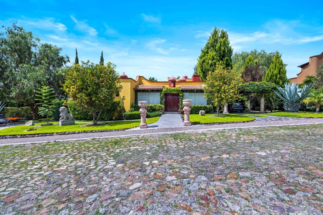 House in San Miguel de Allende, Guanajuato, Mexico 1 - 17376931