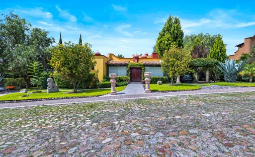 House in San Miguel de Allende, Guanajuato, Mexico 1