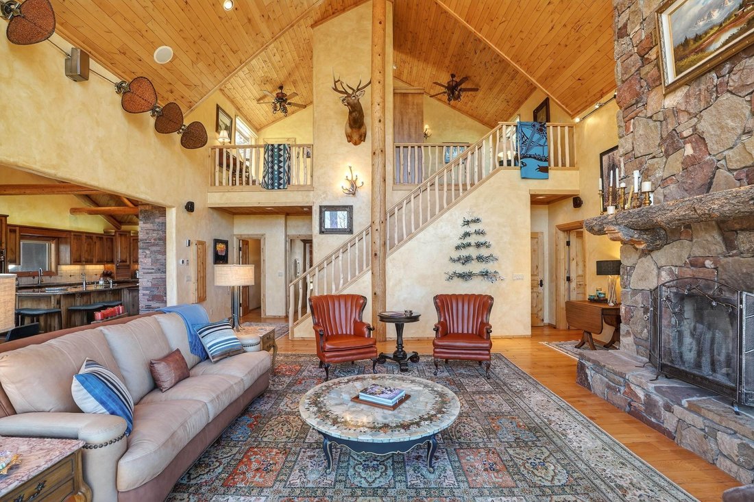 House in Taos, New Mexico, United States 5 - 17374918