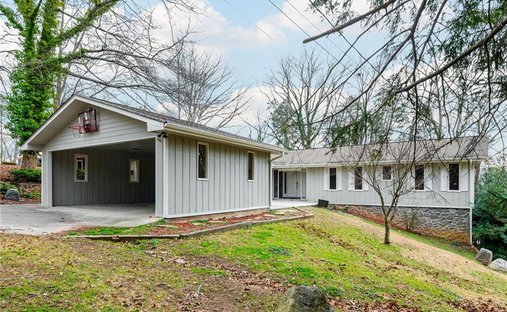 House in Gainesville, Georgia, United States 1