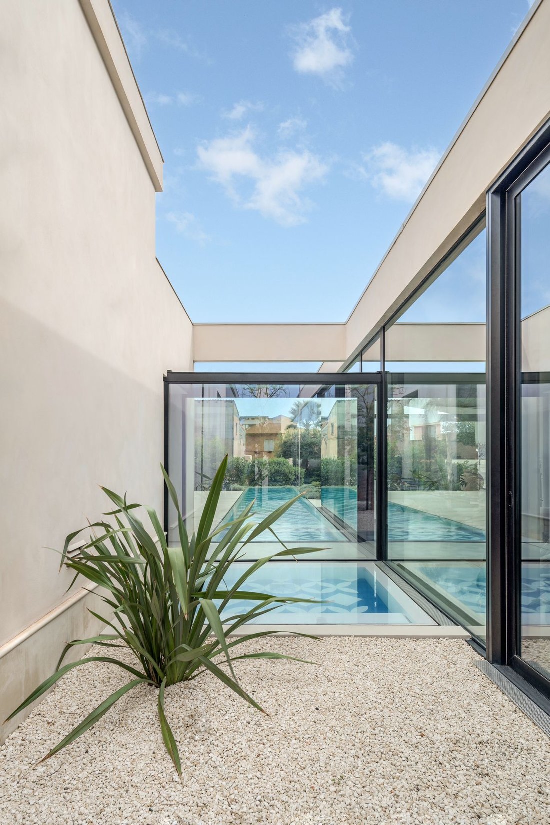 Villa in Ognina-Lungomare De Gasperi, Catania, Italy 1 - 17374912