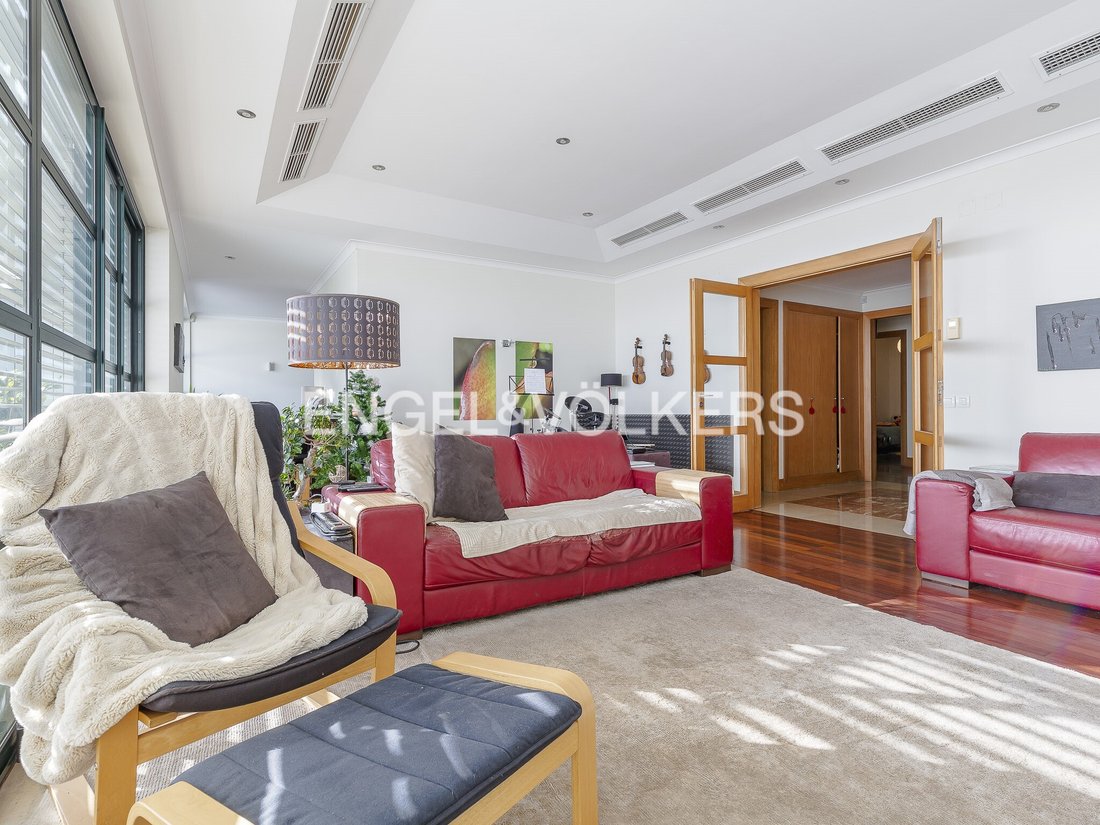 Apartment in Parque das Nacoes, Lisbon, Portugal 2 - 17377534