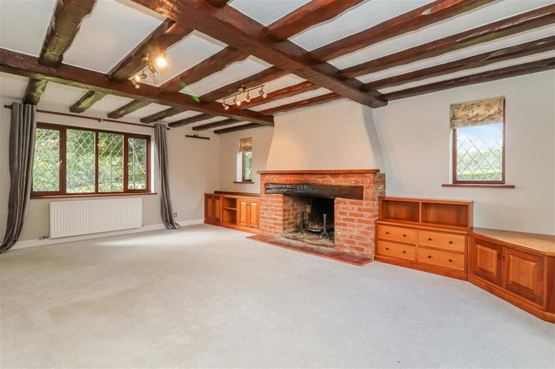 House in Mantles Green, Amersham, England 4 - 17375412