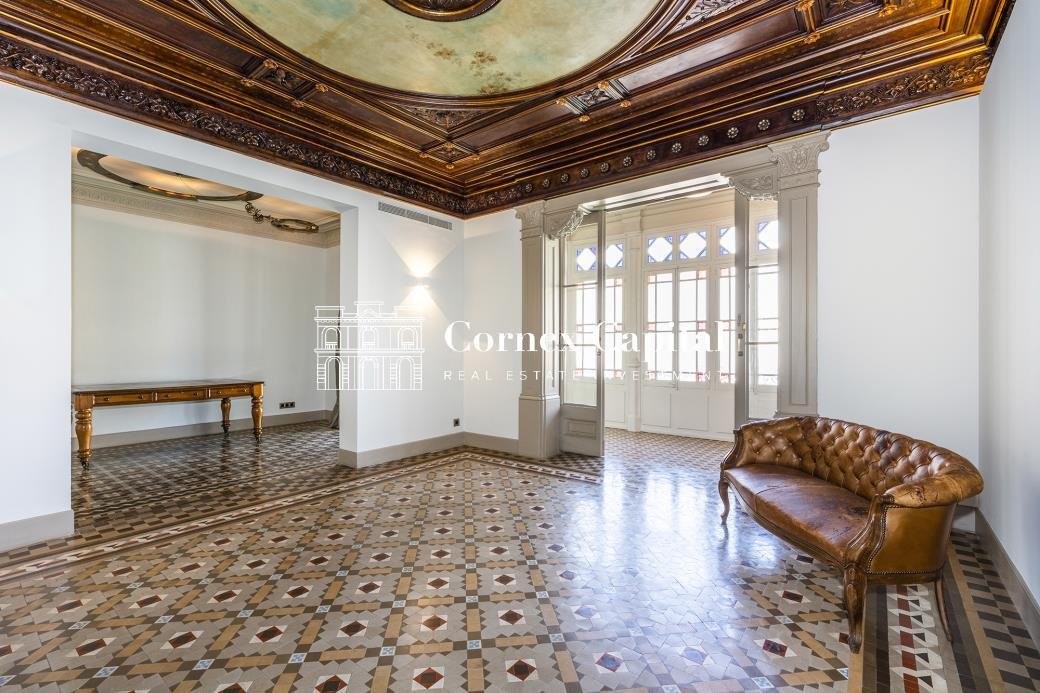 Apartment in Eixample, Barcelona, Spain 5 - 17378652