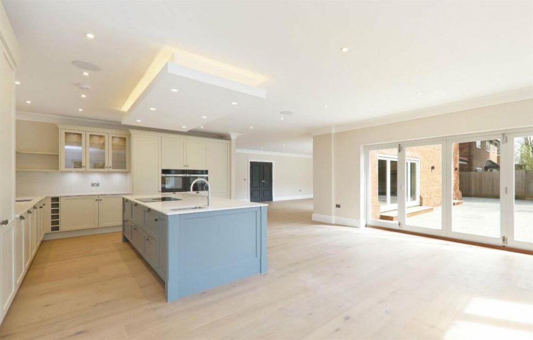 Haus in Beaconsfield, England 3 - 17375333