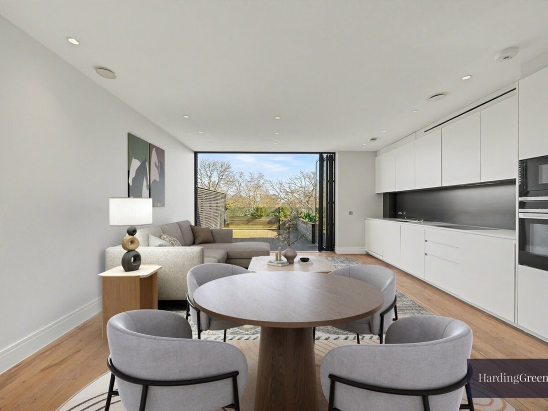Apartment in Brondesbury, Brent, England 3 - 17377365