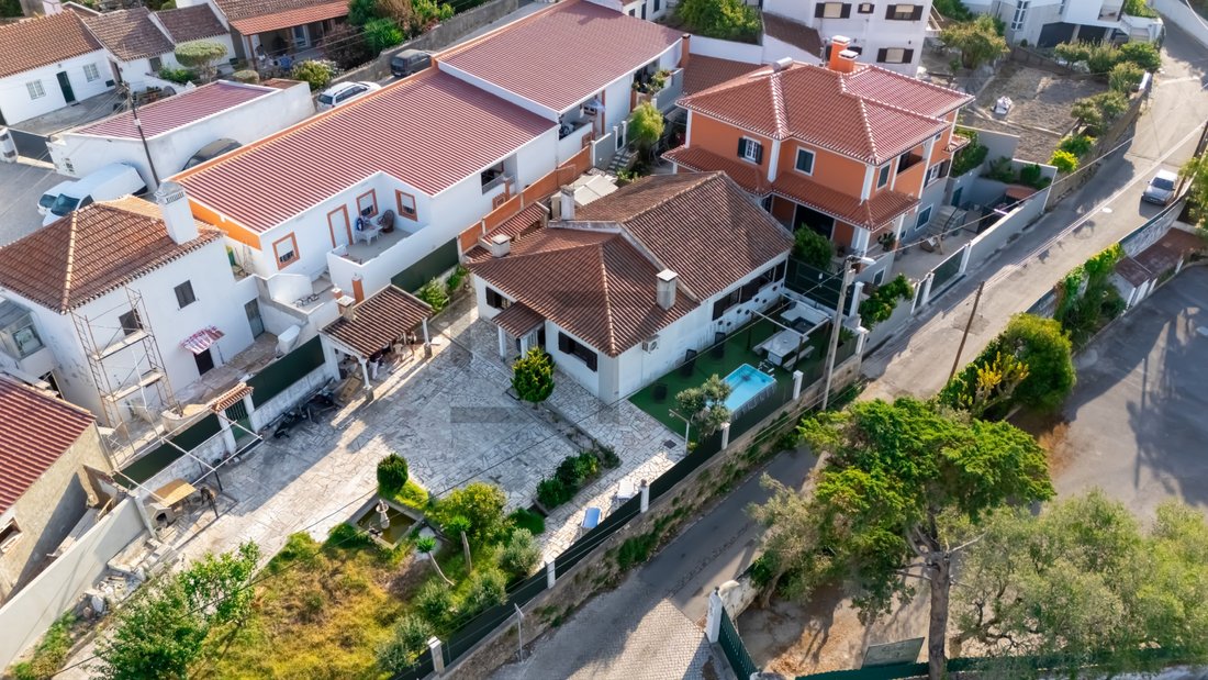 House in Rio de Mouro, Lisbon, Portugal 1 - 17377432