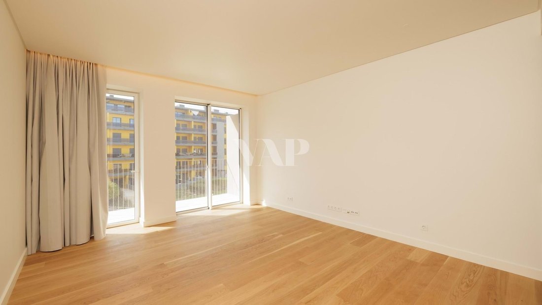 Apartment in Quarteira, Algarve, Portugal 2 - 17374821